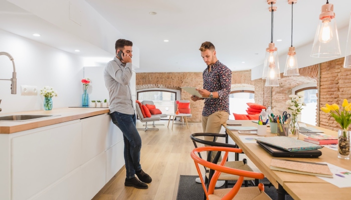 Regularly Upadated Décor and Furnishings